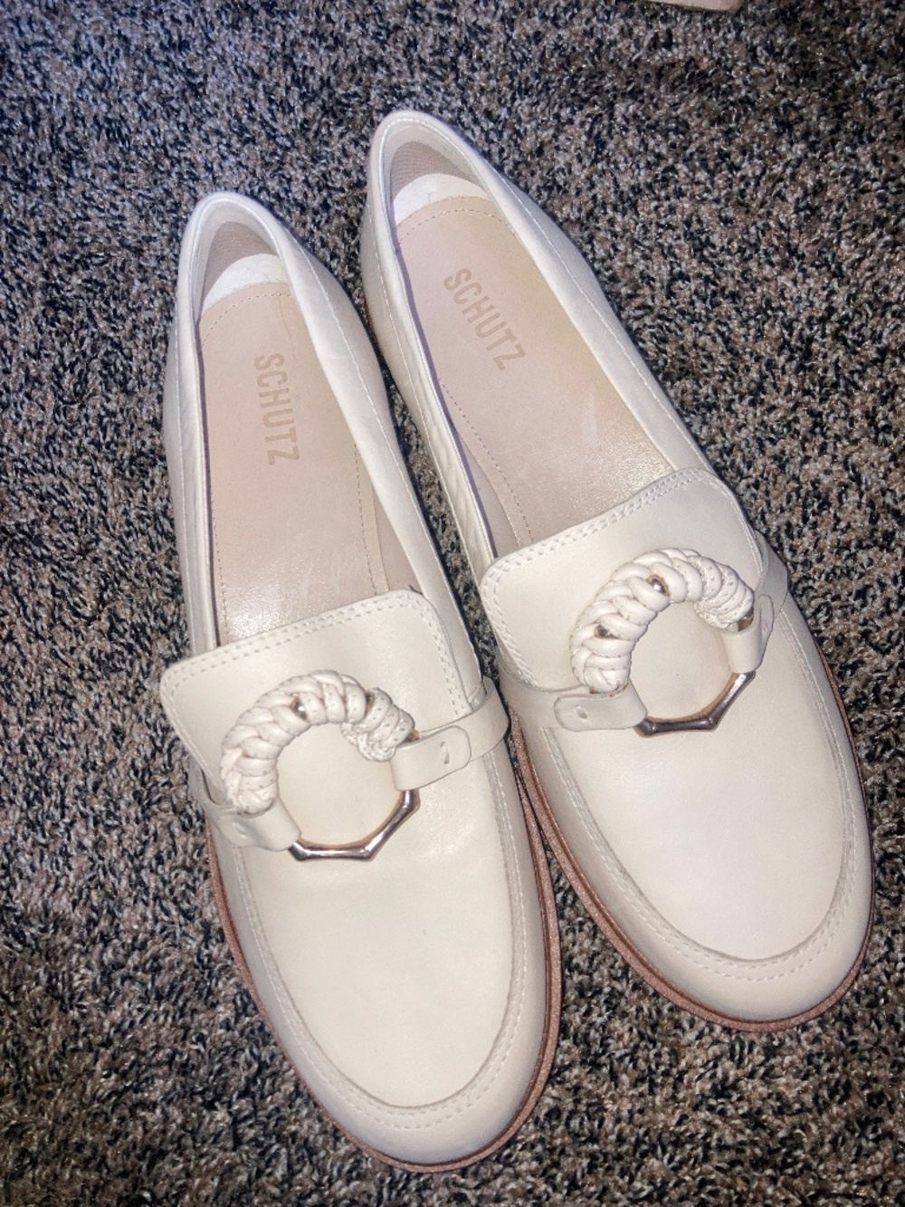 Women Schutz